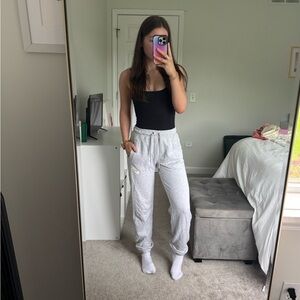 nike women’s grey sweatpants